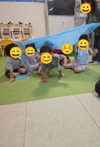 ８月　リトミック　海２